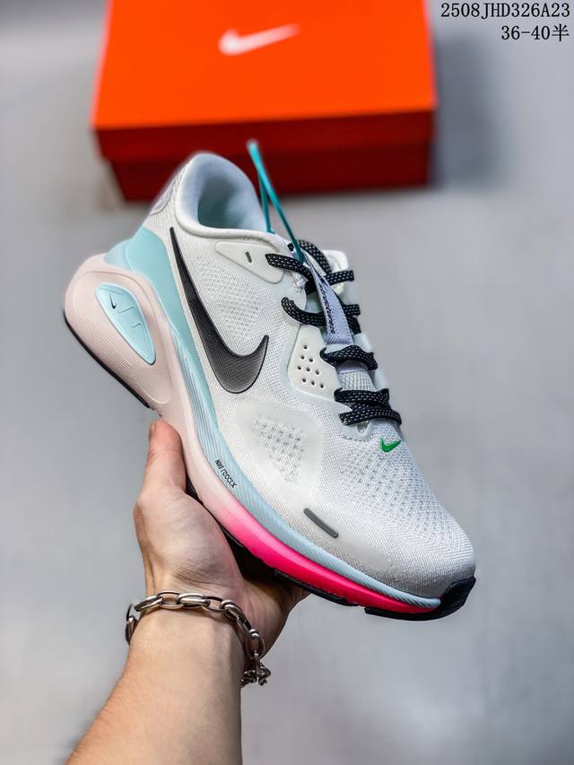 Nike, developed from original Nike lasts, features a Tmall-level e-commerce stud