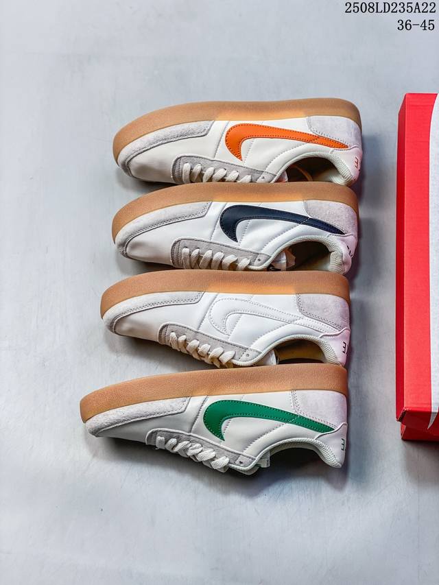 Nike Killshot II Leather Nike sneakers are made of off-white leather, with Swoos