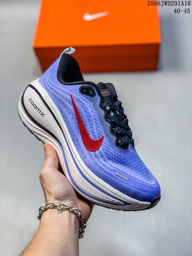 Corporate-level Nike Vomero 18 Plus Nike comfortable shock-absorbing and non-sl