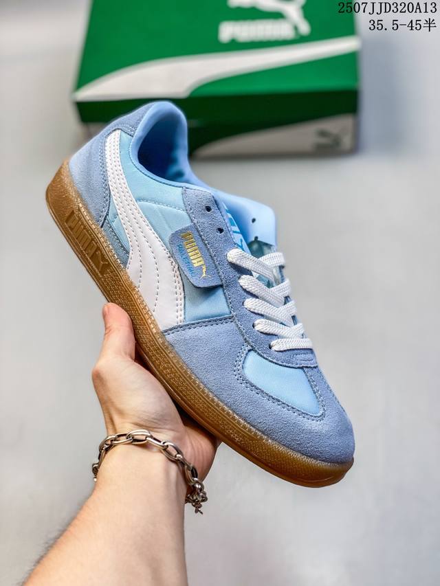 Puma men's and women's shoes are available in half sizes. Developed from origina