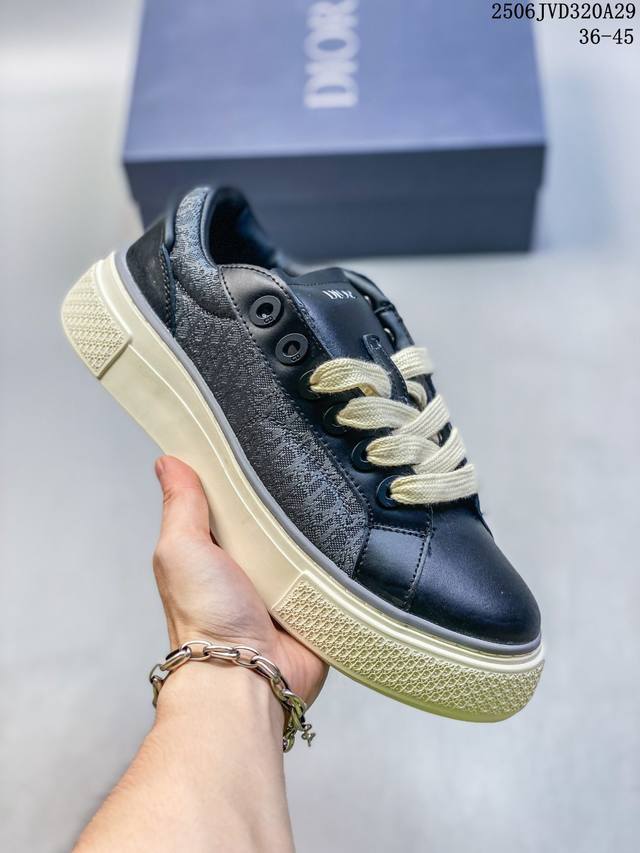 Corporate Level! Dior's B33 sneakers, a new fall arrival, reinterpret the class