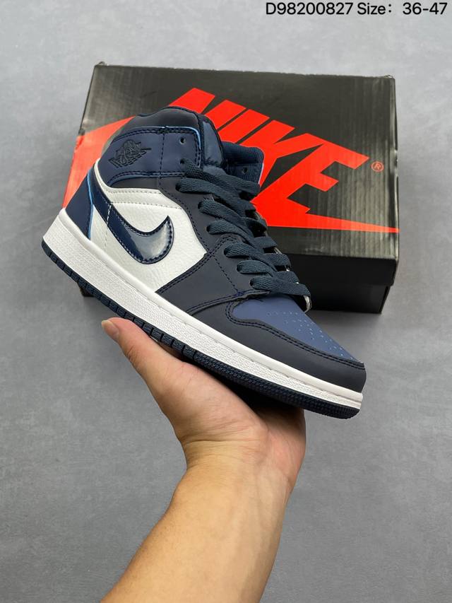 Air Jordan 1 Mid "Grey Sail" Mid-Top Gray and White Dior 2.0 Aj1 Jordan 1 Genera