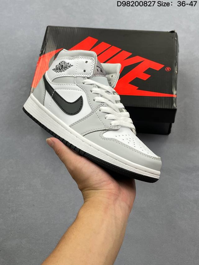 Air Jordan 1 Mid "Grey Sail" Mid-Top Gray and White Dior 2.0 Aj1 Jordan 1 Genera