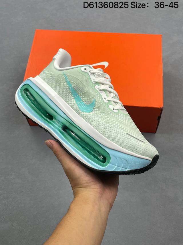 Nike Zoom Premium comfortable, shock-absorbing, and slip-resistant low-top runni