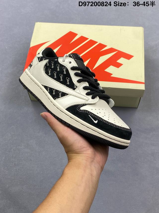 Corporate Nike Dunk Low Retro Sneakers: A 2025 New Classic Retro Sneaker. A cla