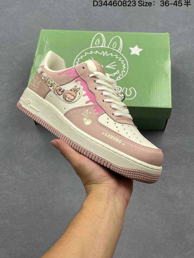Nike Air Force 1 '07 low-top versatile casual sneaker. Its soft, springy cushio