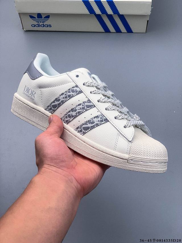 Company Level! Adidas Superstar Shell Toe Classic Versatile Casual Sneakers 081