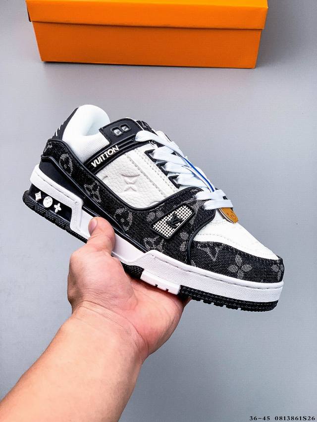 Louis Vuitton LV Louis Vuitton sneakers are a favorite among celebrities. Their