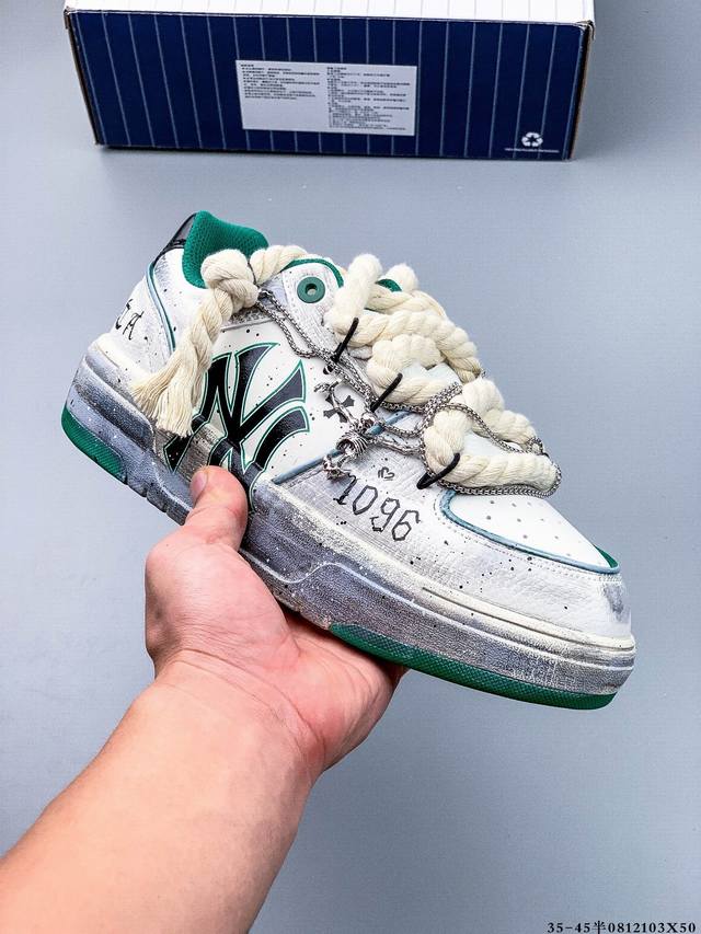 Company Level Customized Sneakers] Mlb New York Yankees Trend Code Street Graffi