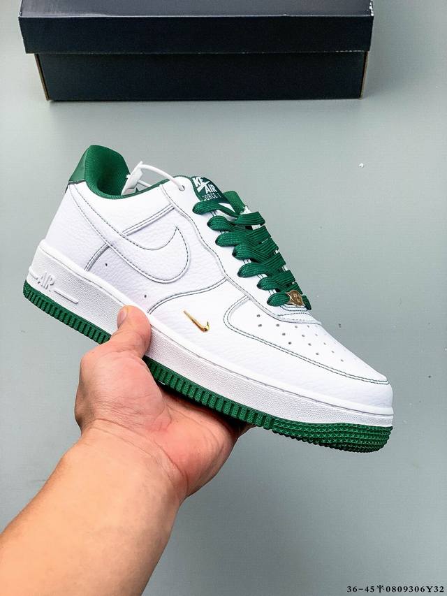 Original last data paper version, made of hard, high-quality leather upper mate