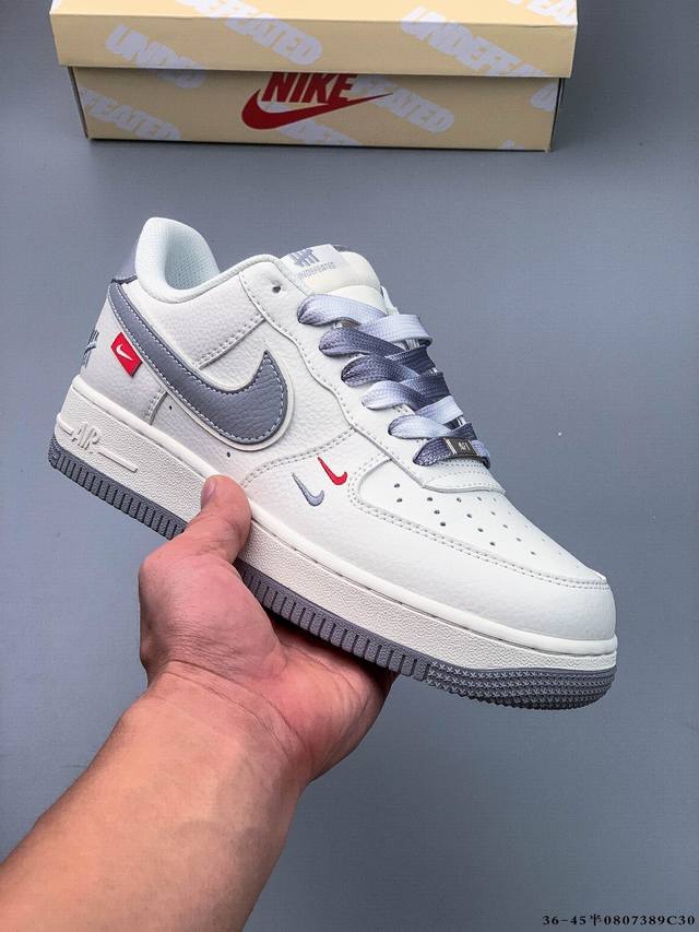 Original last data paper version, made of hard, high-quality leather upper mate
