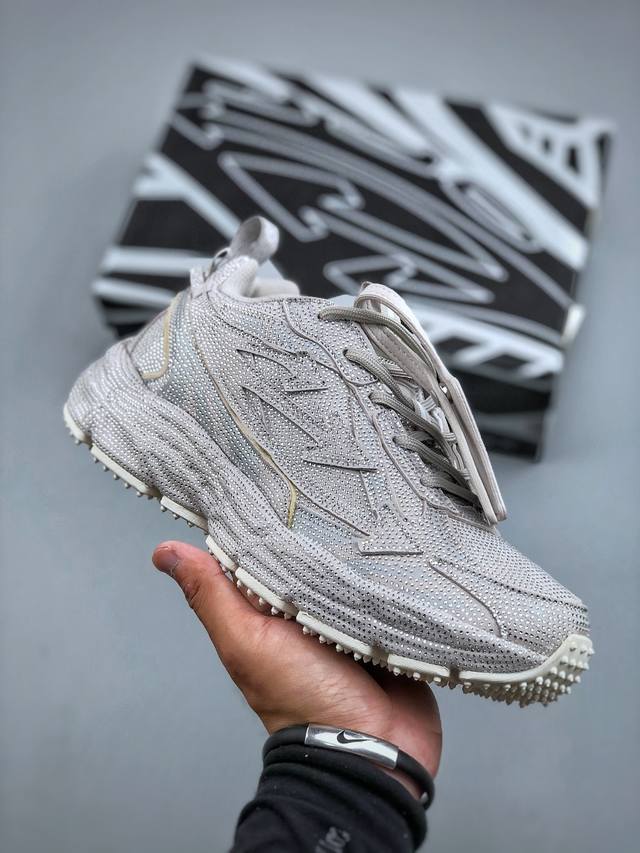 Off-White CO Virgil Abloh's popular item, S Ow's latest couple's running shoe, i