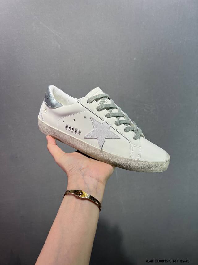 Corporate Ggdb Golden Goose Super Star Dirty Shoes, a casual, dirty sneaker col