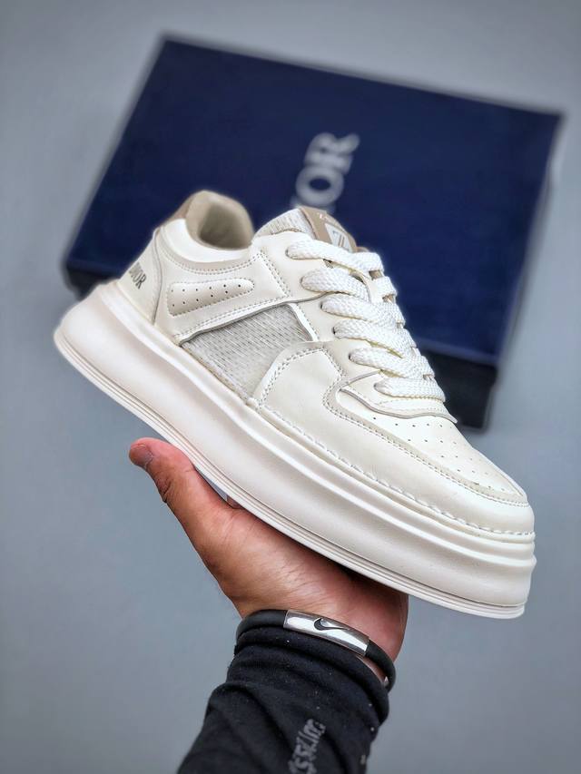 Z Dior's new lightweight casual running sneakers. Guangdong quality, original se