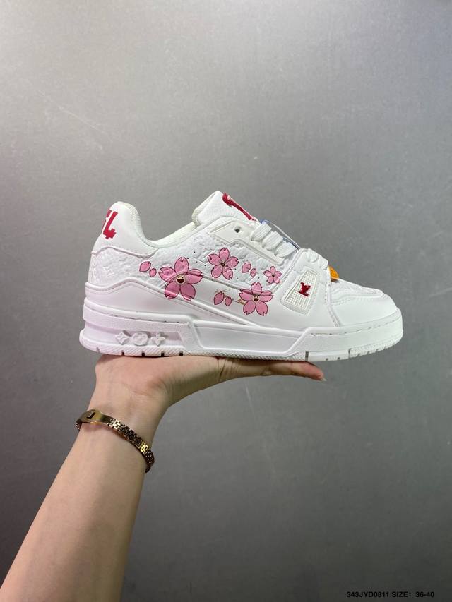 Louis Vuitton LV Louis Vuitton sneakers New LV Trainer sneakers in the latest co