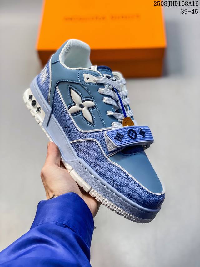 Corporate-grade Louis Vuitton LV Louis Vuitton sneakers, fashionable sneakers,