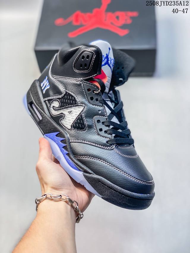 Jordan Air Jordan 5 We The Best Aj5 Jordan 5 uses a top-grain leather upper mate