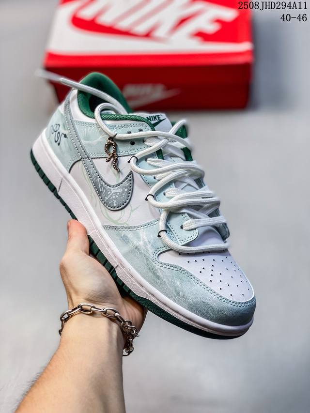 Nike SB Zoom Dunk Low sneakers series classic and versatile casual sports sneake
