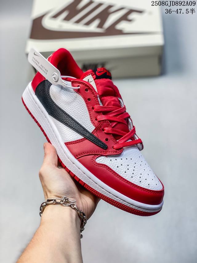 Company-level Aj1 inverted hook Travis Scott X Air Jordan 1 "Reverse Mocha" Aj1