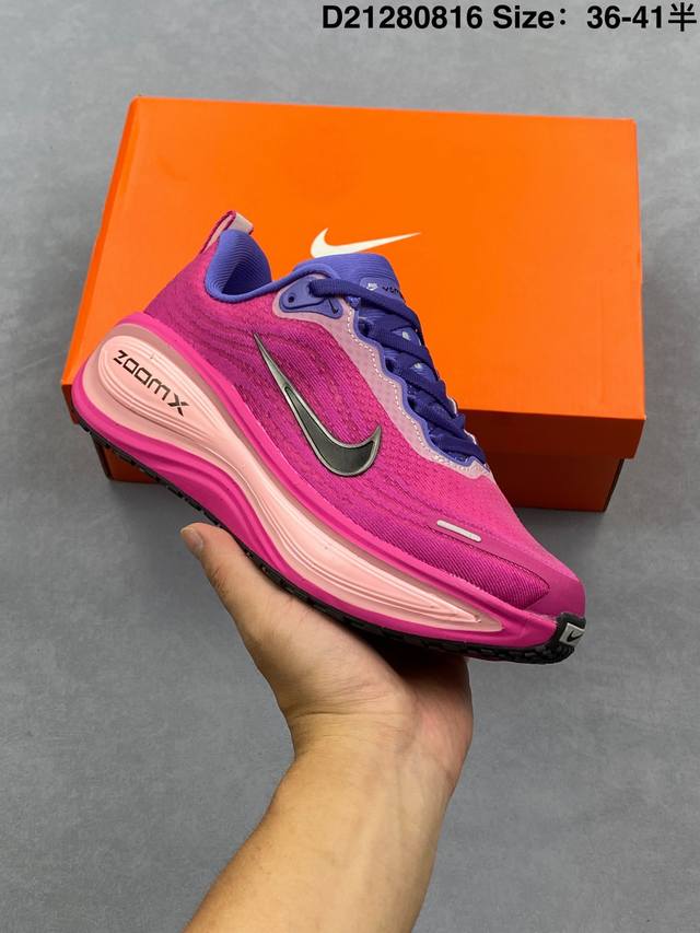 Corporate-level Nike Vomero Plus Nike comfortable shock-absorbing and non-slip