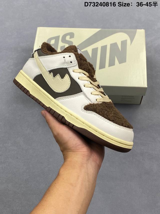 Nike Dunk Tightbooth x Nike Low-Top Casual Sneakers #This shoe features a simple