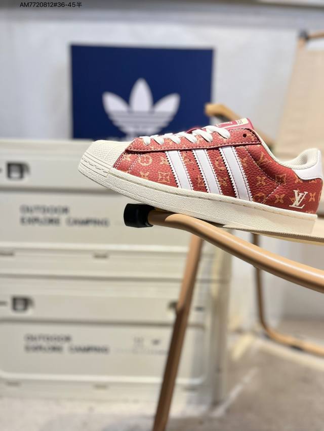Lv X Adidas Originals Superstar classic colorway, classic shell toe, official we