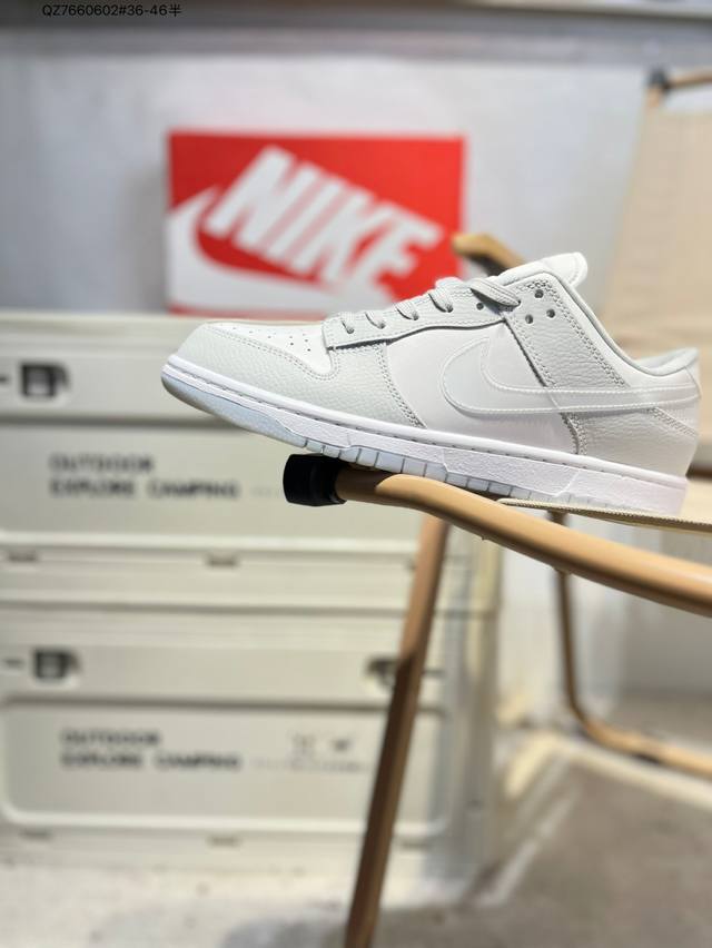 Nike Dunk Low Sneakers Sb series classic and versatile casual sports sneakers. T