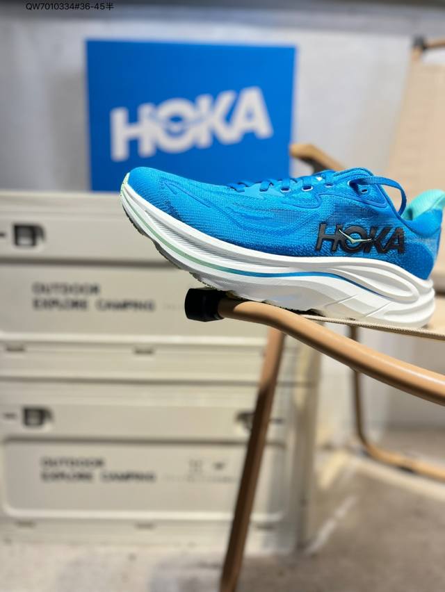 Hoka One One Clifton 10 Clifton series lightweight and breathable knit mesh runn
