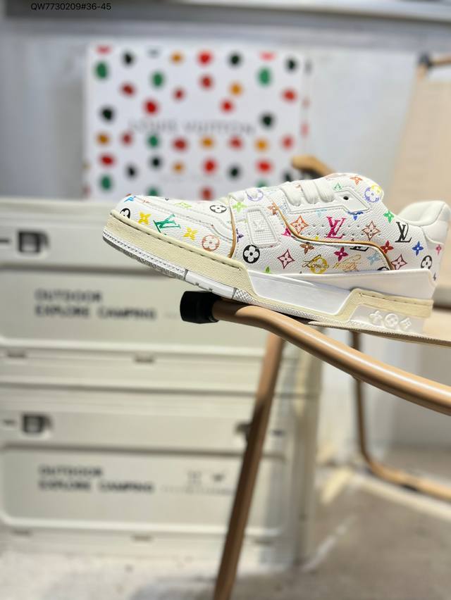 Louis Vuitton LV Louis Vuitton sneakers New LV Trainer sneakers in the latest co