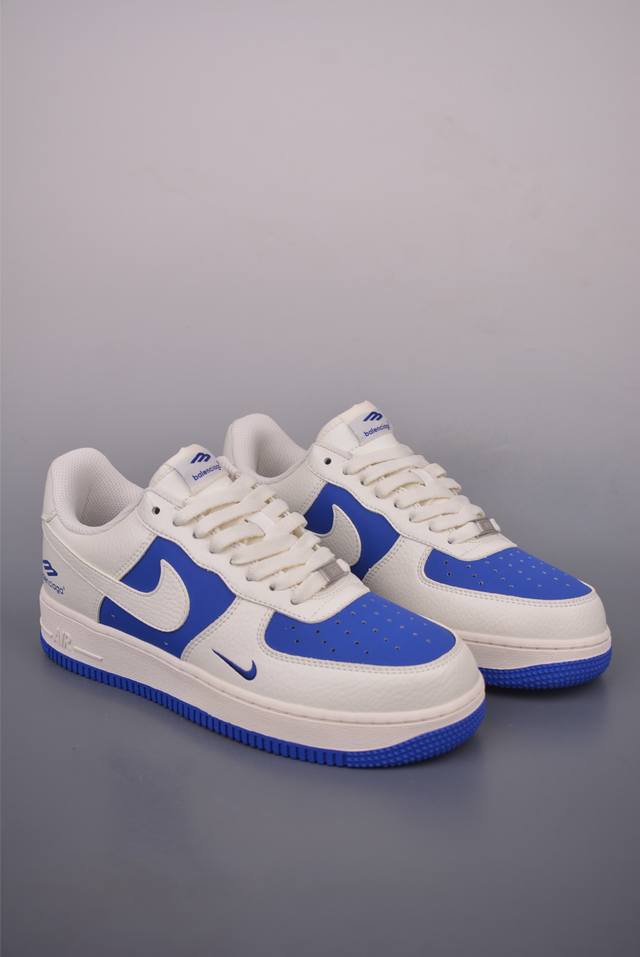 Nike Air Force 1 Low Balenciaga collaboration Original last and cardboard create