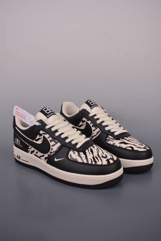 Nike Air Force 1 Low Balenciaga collaboration Original last and cardboard create