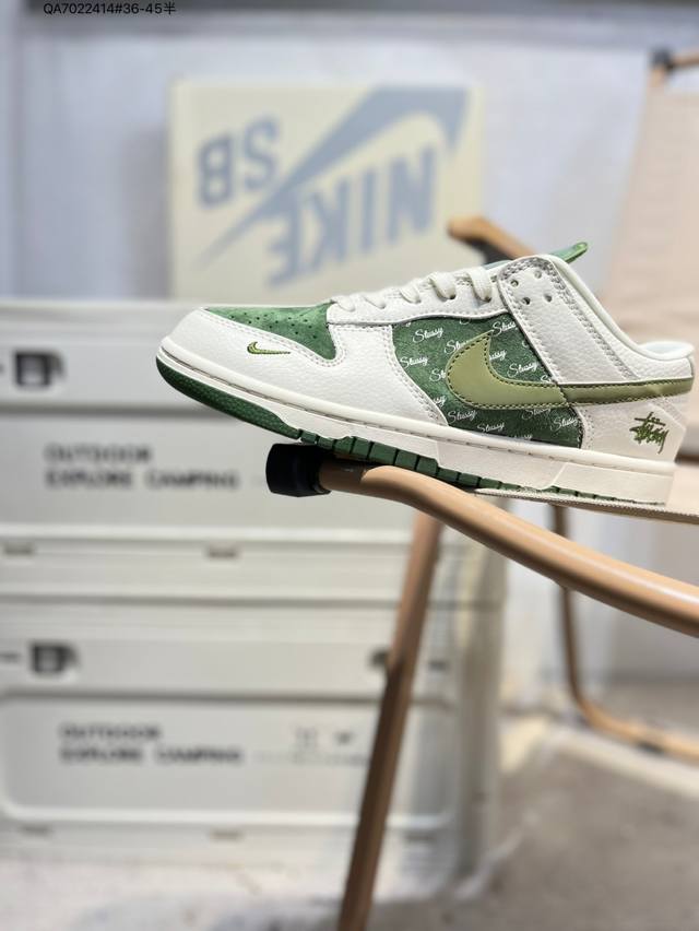 Nike Dunk Low Sneakers Sb series classic and versatile casual sports sneakers.