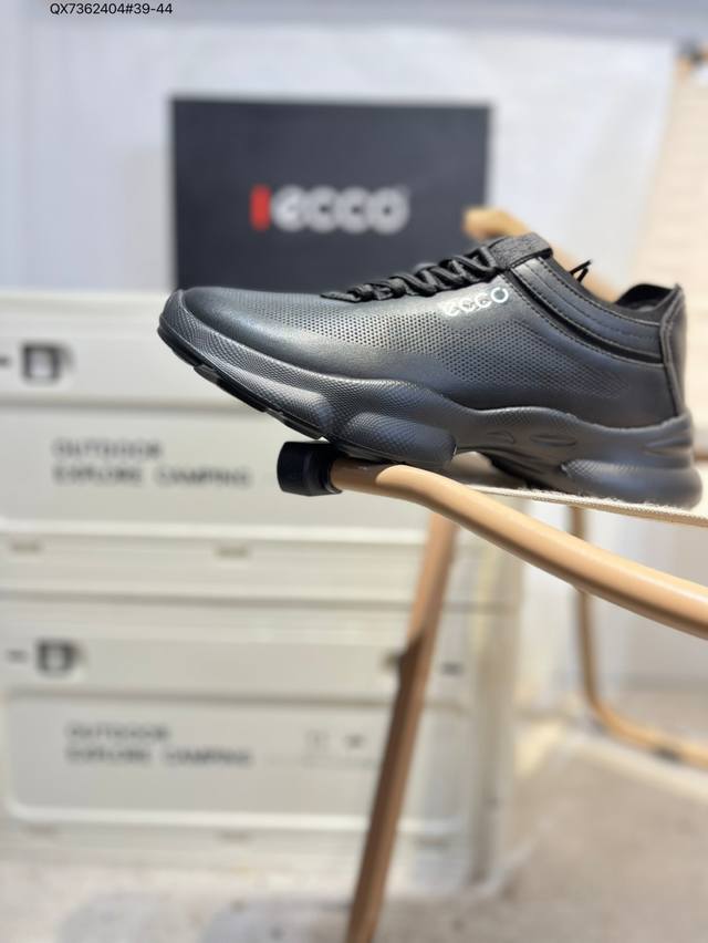 Ecco men's shoes are lightweight, breathable, comfortable, and durable. Skin-fri