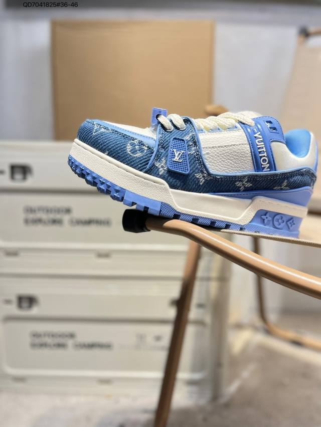 Originally discounted DDD. Donkey's Trainer Maxi Little Fat Ding series flats. D