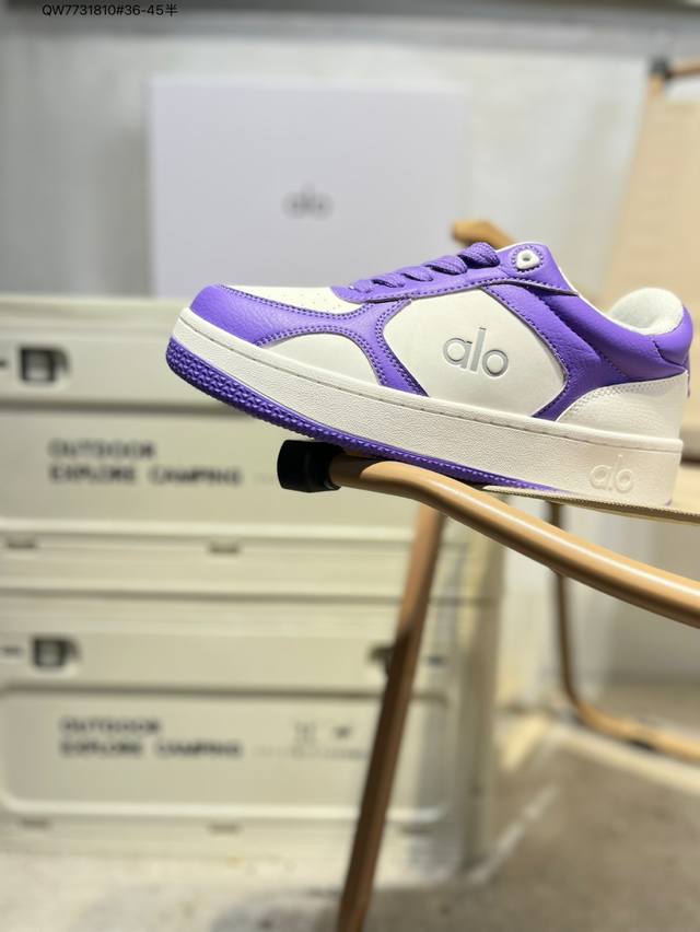 Alo Yoga Recovery Mode versatile, lightweight, non-slip, shock-absorbing low-top