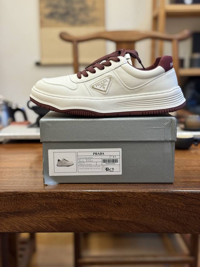 Prada Angora red and white shoes, thick sole, logo lace-up sports casual men's s