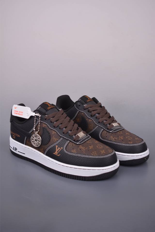 Nike Air Force 1 Low Lv co-branded Original last and original cardboard to creat