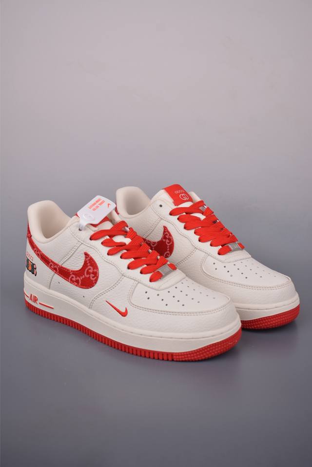 Nike Air Force 1 Low Gucci collaboration Original last and cardboard create a pu