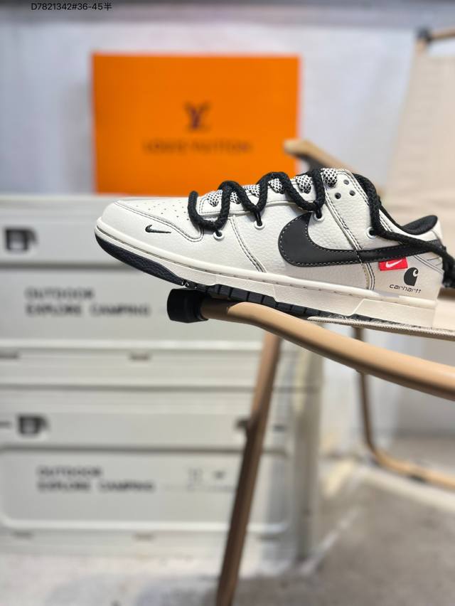 Factory Clearance Sale: Pure, top-grain Nike SB Dunk Low. Highly recommended ne