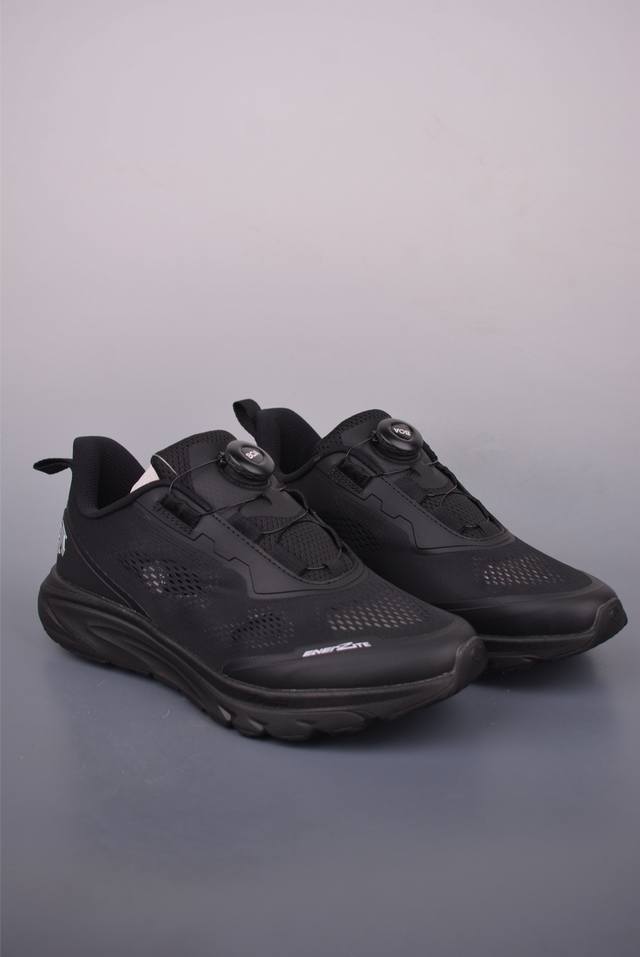 Descente Boa Dual Is, the Guangdong original version, is a stylish, casual, spor