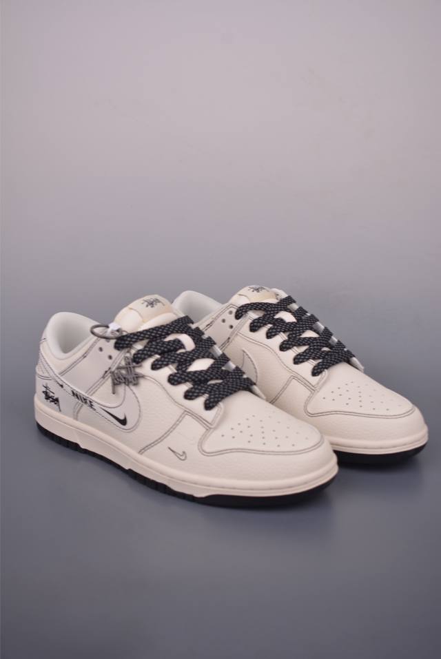 Nike Sb Dunk Low Stussy collaboration Purely original factory product, highly re