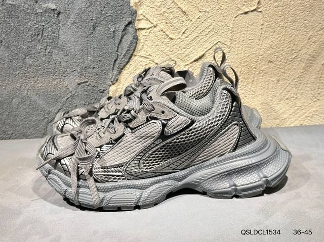 New product launch photos Balenciaga Cargo Sneaker Balenciaga 11th generation ro