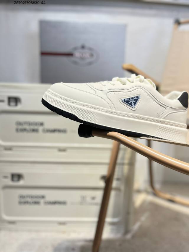 Prada New men's shoes, made from premium calfskin leather. Lined with top-grain