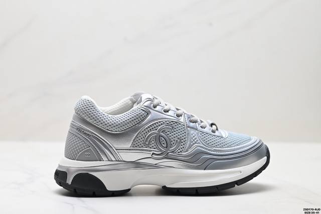 Corporate-grade Chanel 23C calfskin round-toe lace-up low-top casual shoes. The