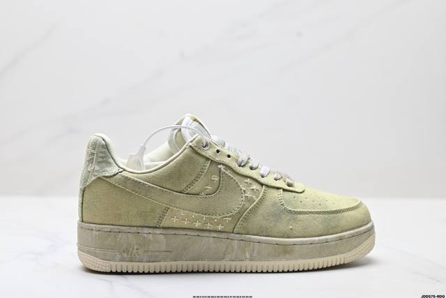 Authentic Nike Air Force 1'07 low-top versatile casual sneakers. Soft, springy c