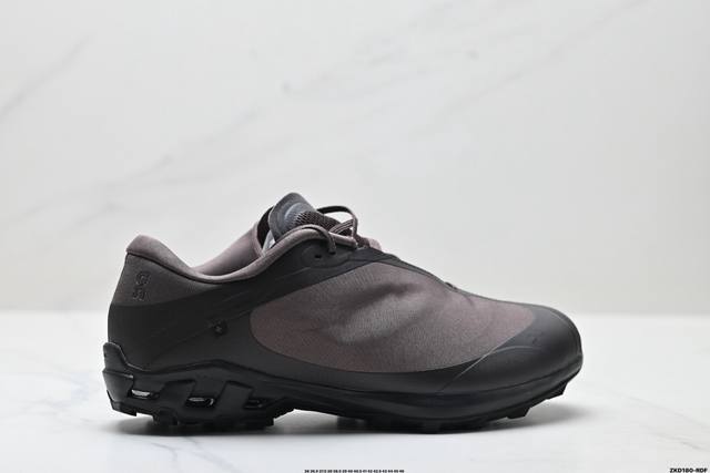 Company-level On Angpao Cloudventure peak paf series low-top, lightweight, comfo