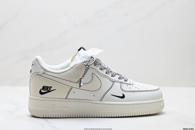 Company-level Nike Air Force 1'07 Wb Original last and original cardboard creat