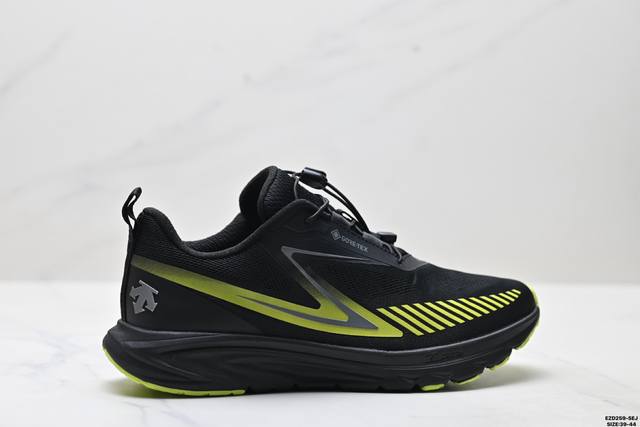 Purely original Descente Ease Gore-Tex, stylish, comfortable, versatile, non-sli