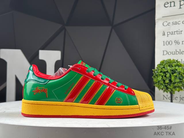 Company-level Adidas shell-toe casual sneakers, exclusive controlled stock plat