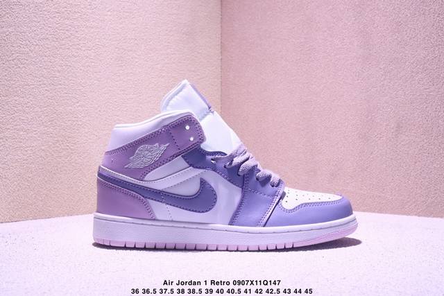 Authentic Nike women's sneakers, Nike Air Jordan 1 Retro High Og, Jordan 1 Aj1 b